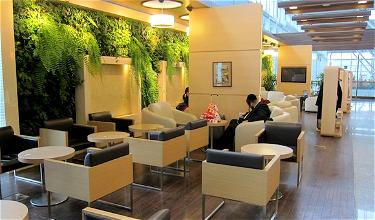Vienna to Istanbul via Tokyo: LOT Business Class Lounge Warsaw