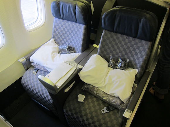 American_Business_Class_Helsinki_Chicago04