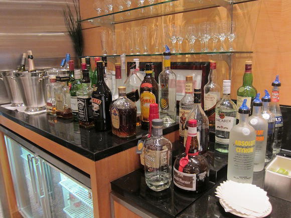 American_Flagship_Lounge10