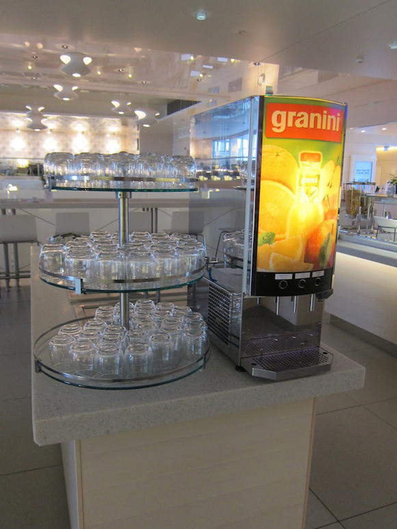Finnair_Lounge_Helsinki26