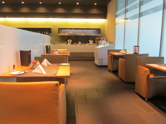 Lufthansa_First_Class_Lounge_Munich13