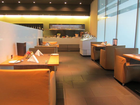 Lufthansa_First_Class_Lounge_Munich13