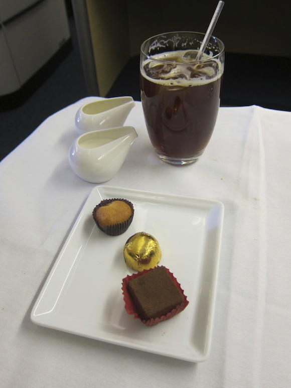 ANA_First_Class_Chicago_Tokyo084