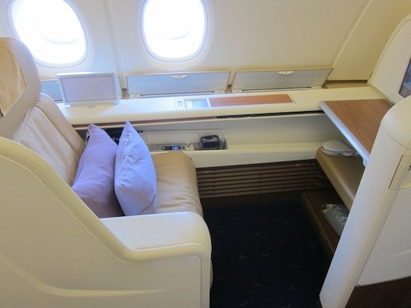 Thai_Airways_First_Class_A38003
