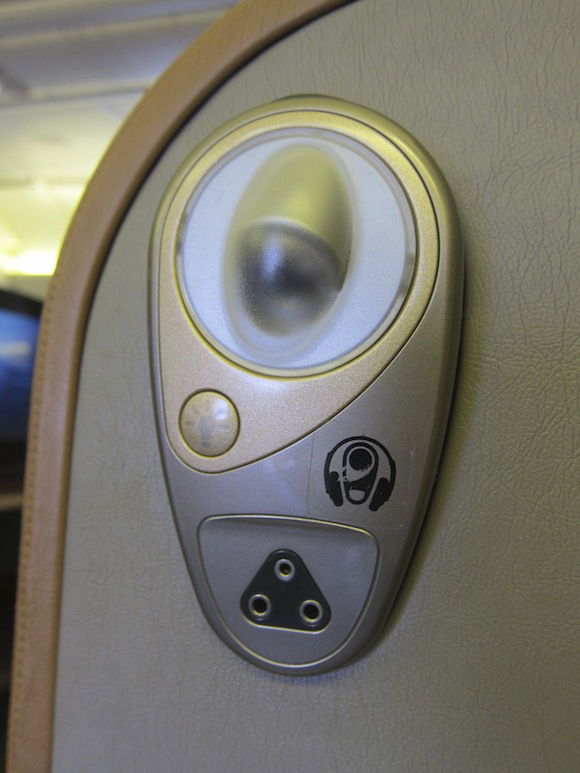 Singapore_Airlines_First_Class_77705