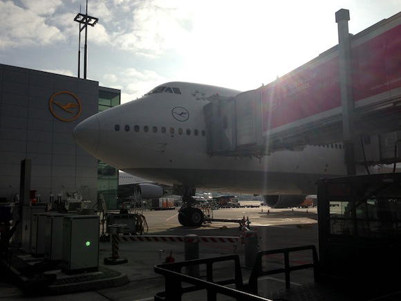 Lufthansa_7478_First_Class03