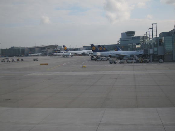 Lufthansa_7478_First_Class13
