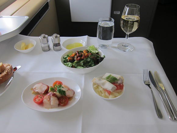 Lufthansa_7478_First_Class28