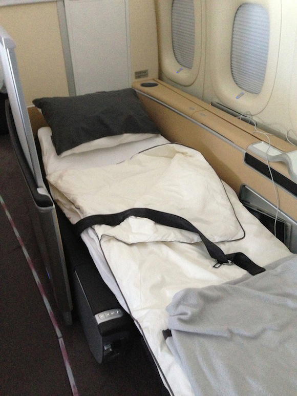 Lufthansa_7478_First_Class39