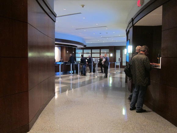 US_Airways_Club_Charlotte03