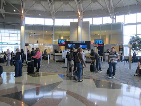 US_Airways_Club_Charlotte16