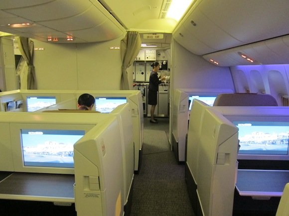 Air_China_Business_Class_77703