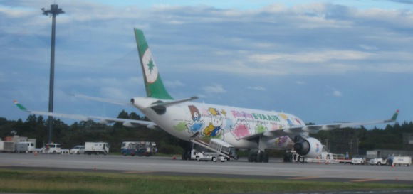 EVA_Air_Hello_Kitty_Narita21