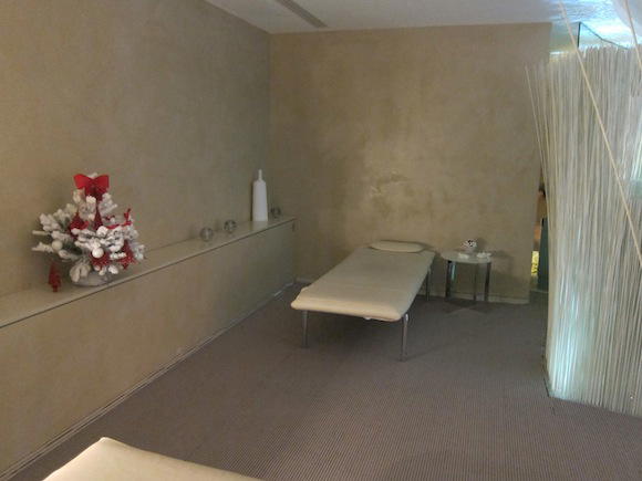 Air-France-First-Lounge-Paris-33