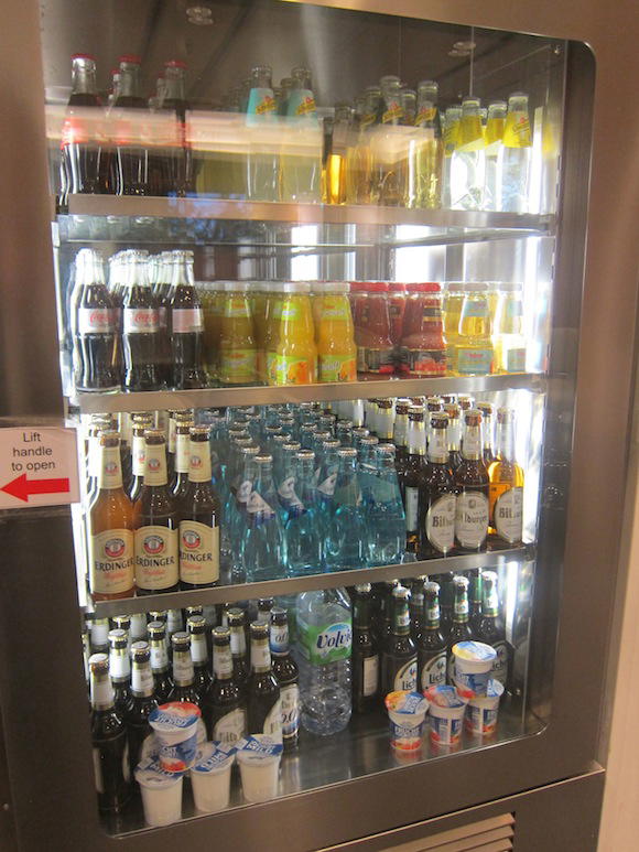 Japan-Airlines-Lounge-Frankfurt-21