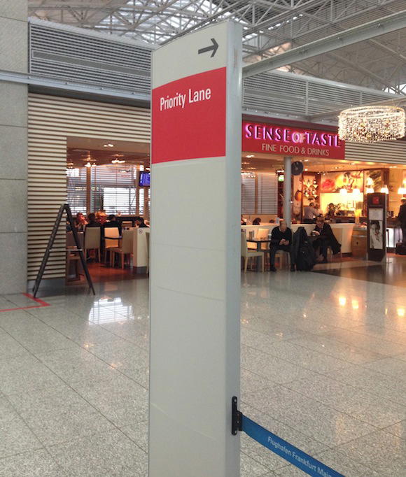 Japan-Airlines-Lounge-Frankfurt-23