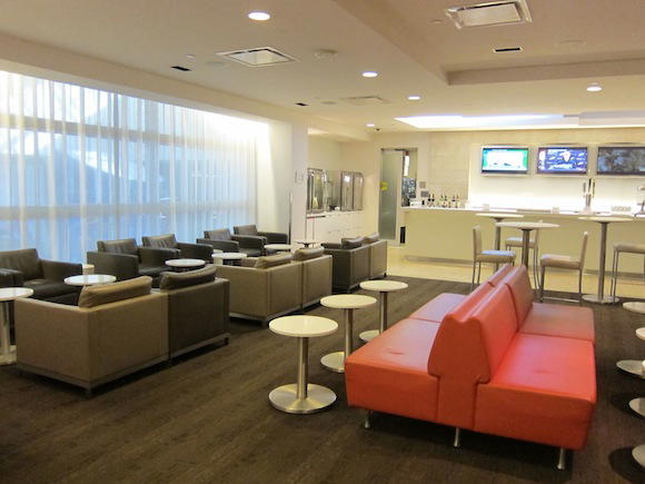 OneWorld-Business-Lounge-LAX-02