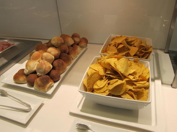 OneWorld-Business-Lounge-LAX-12