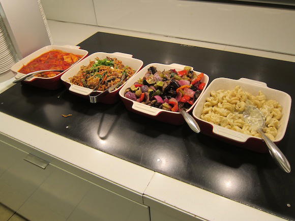OneWorld-Business-Lounge-LAX-14