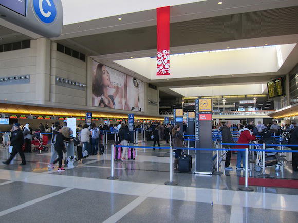 OneWorld-First-Lounge-LAX-02