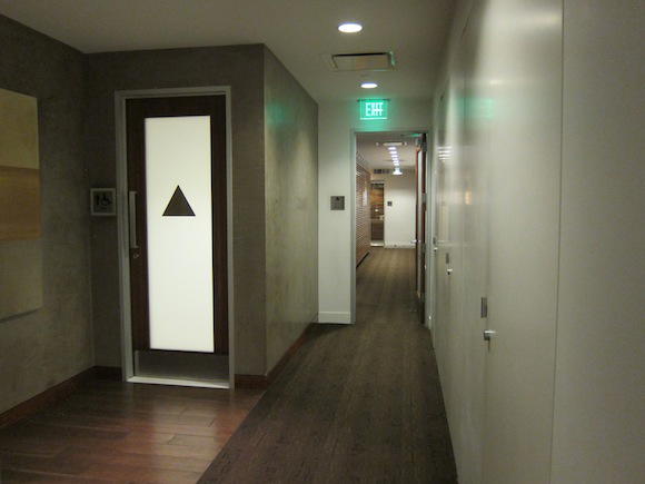 OneWorld-First-Lounge-LAX-18