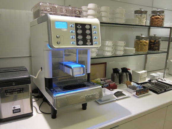 OneWorld-First-Lounge-LAX-21