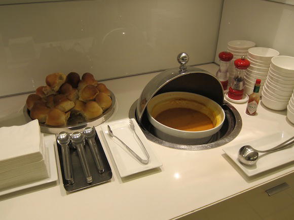 OneWorld-First-Lounge-LAX-27