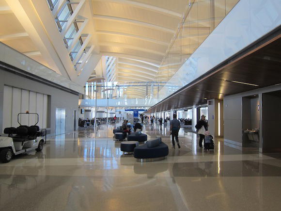 Tom-Bradley-International-Terminal-14