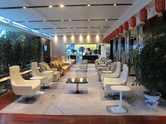 China-Southern-Lounge-Guangzhou-11