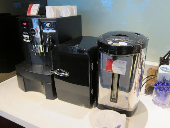 China-Southern-Lounge-Guangzhou-24