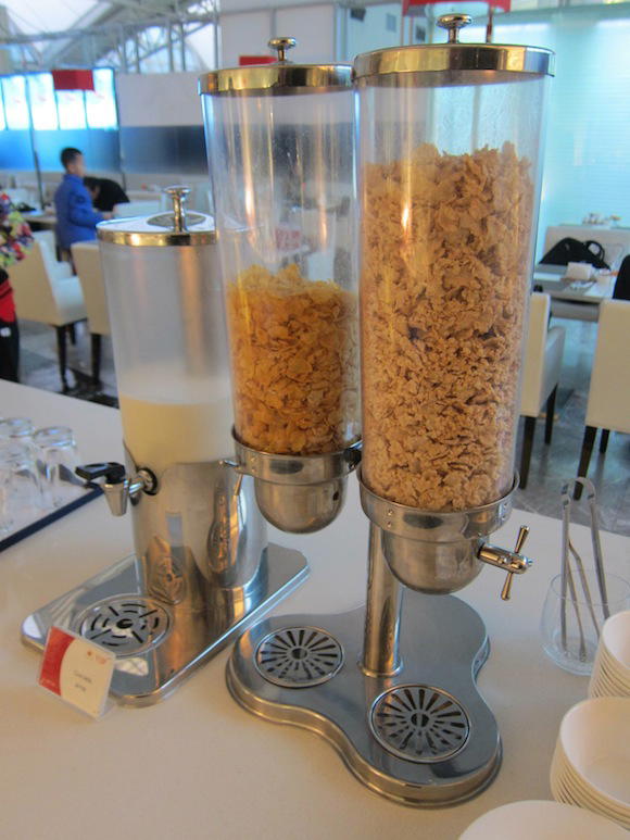 China-Southern-Lounge-Guangzhou-33