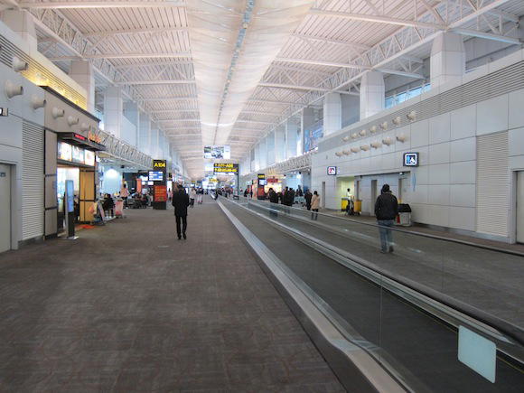 China-Southern-Lounge-Guangzhou-35