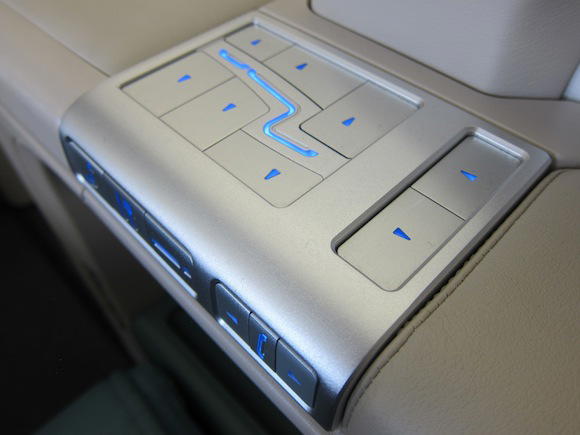 Korean-Air-A380-First-Class-012
