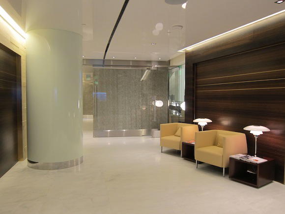 Korean-Air-Lounge-LAX-03
