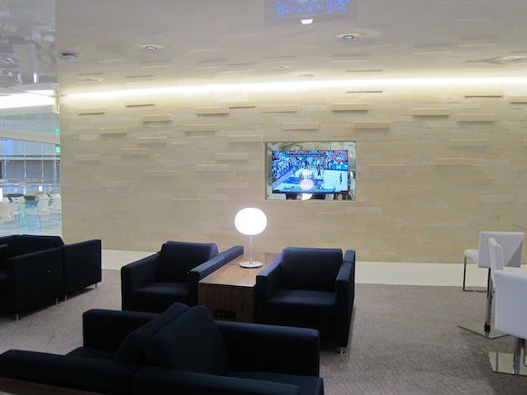 Korean-Air-Lounge-LAX-24