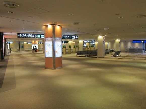 Korean-Air-Lounge-Tokyo-Narita-10