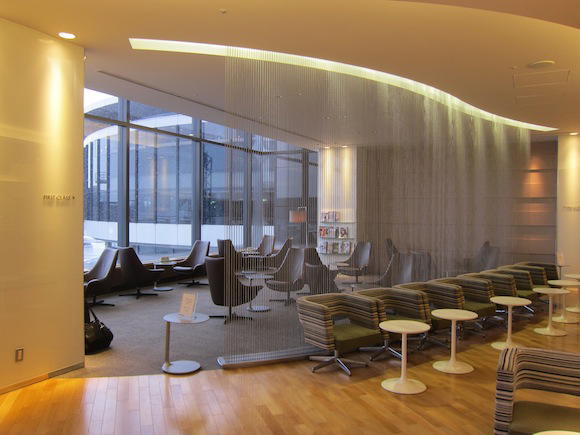 Korean-Air-Lounge-Tokyo-Narita-19