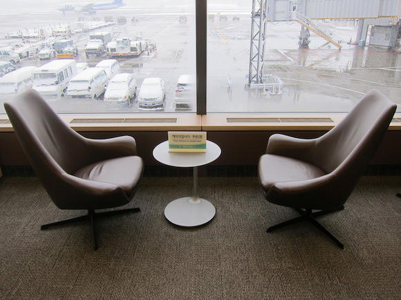 Korean-Air-Lounge-Tokyo-Narita-23