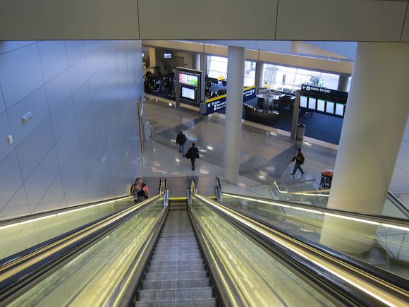 AmEx-Centurion-Lounge-DFW-01