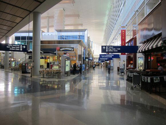 AmEx-Centurion-Lounge-DFW-02