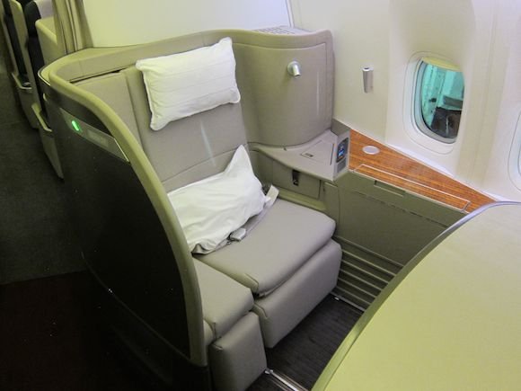 Cathay-Pacific-First-Class-104