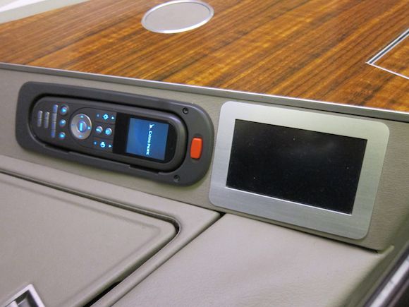 Cathay-Pacific-First-Class-17