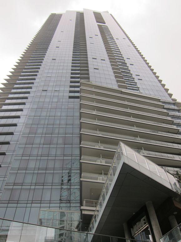 Shangri-La-Vancouver-01