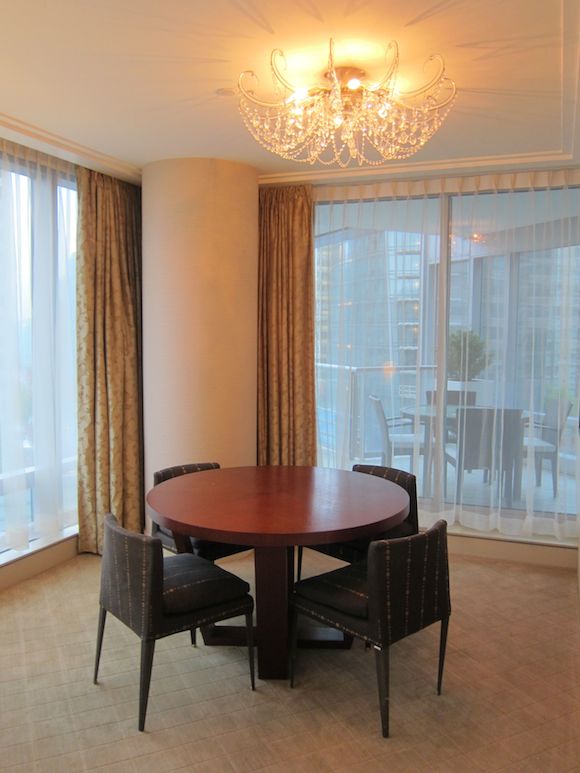 Shangri-La-Vancouver-23