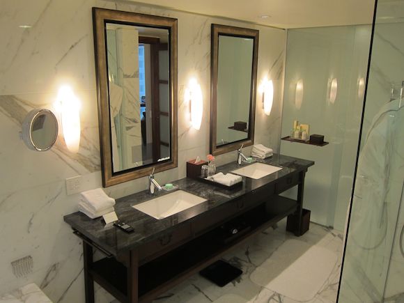 Shangri-La-Vancouver-36
