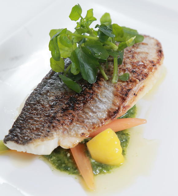 Cathay-Pacific-Catering-1