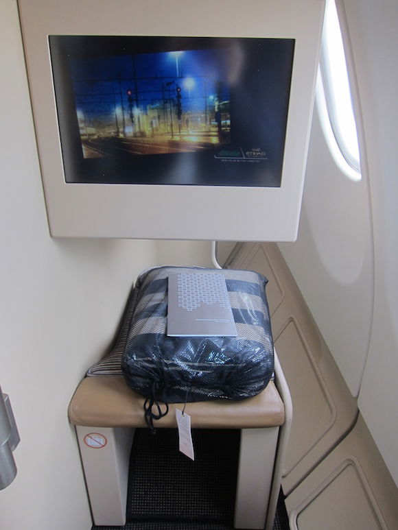 Etihad-Airways-A330-Business-Class-4