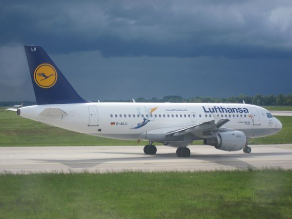 Lufthansa-First-Class-330-09