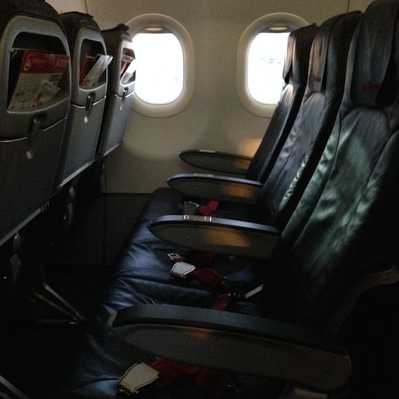 airberlin-a320-economy-class-08