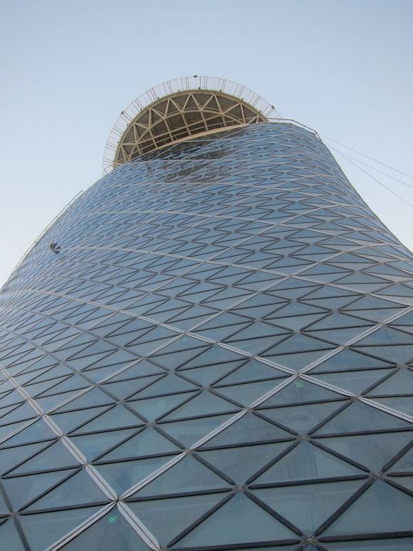 Hyatt-Capital-Gate-Abu-Dhabi-67